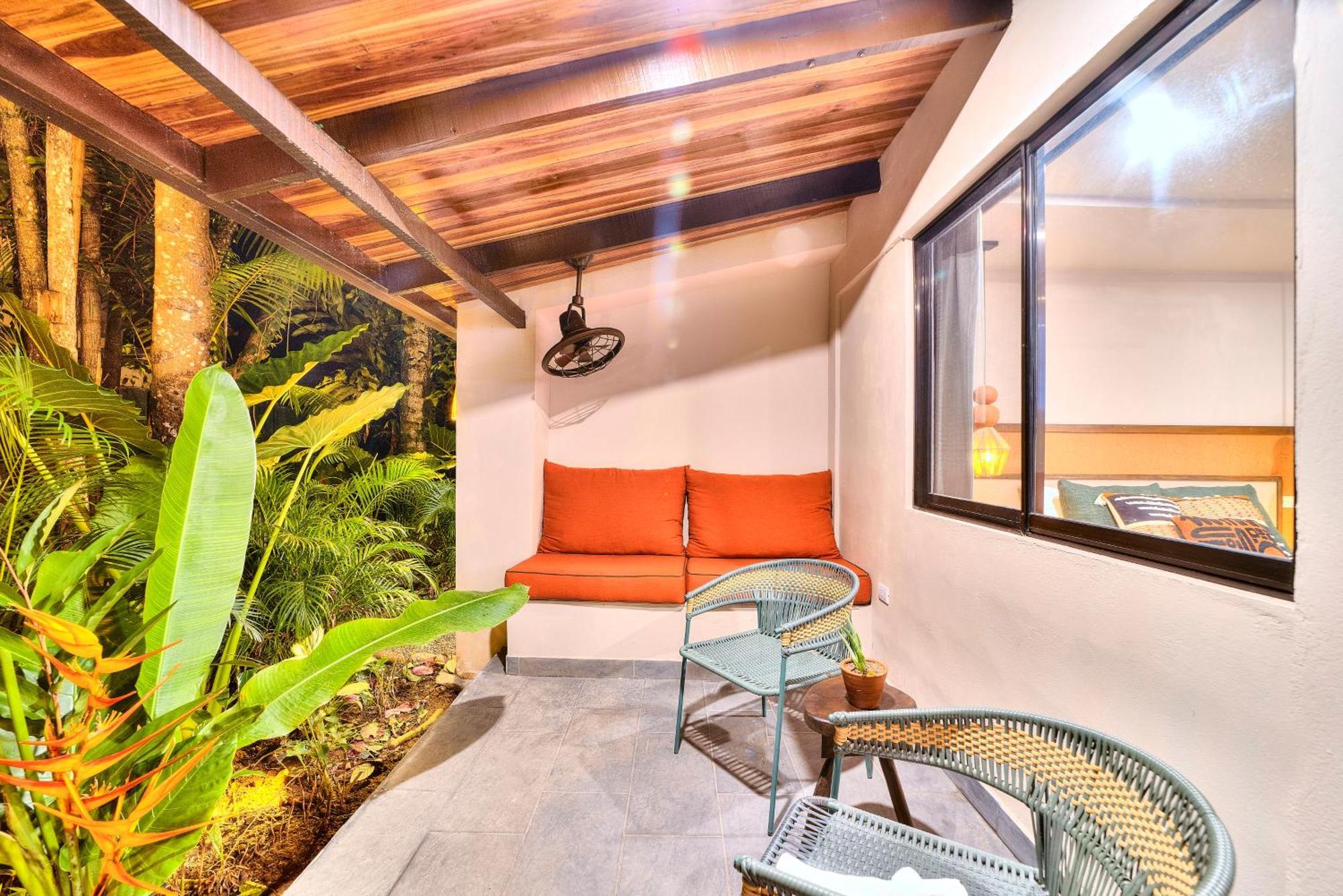 Conga Boutique Hotel Puerto Viejo de Talamanca Dış mekan fotoğraf