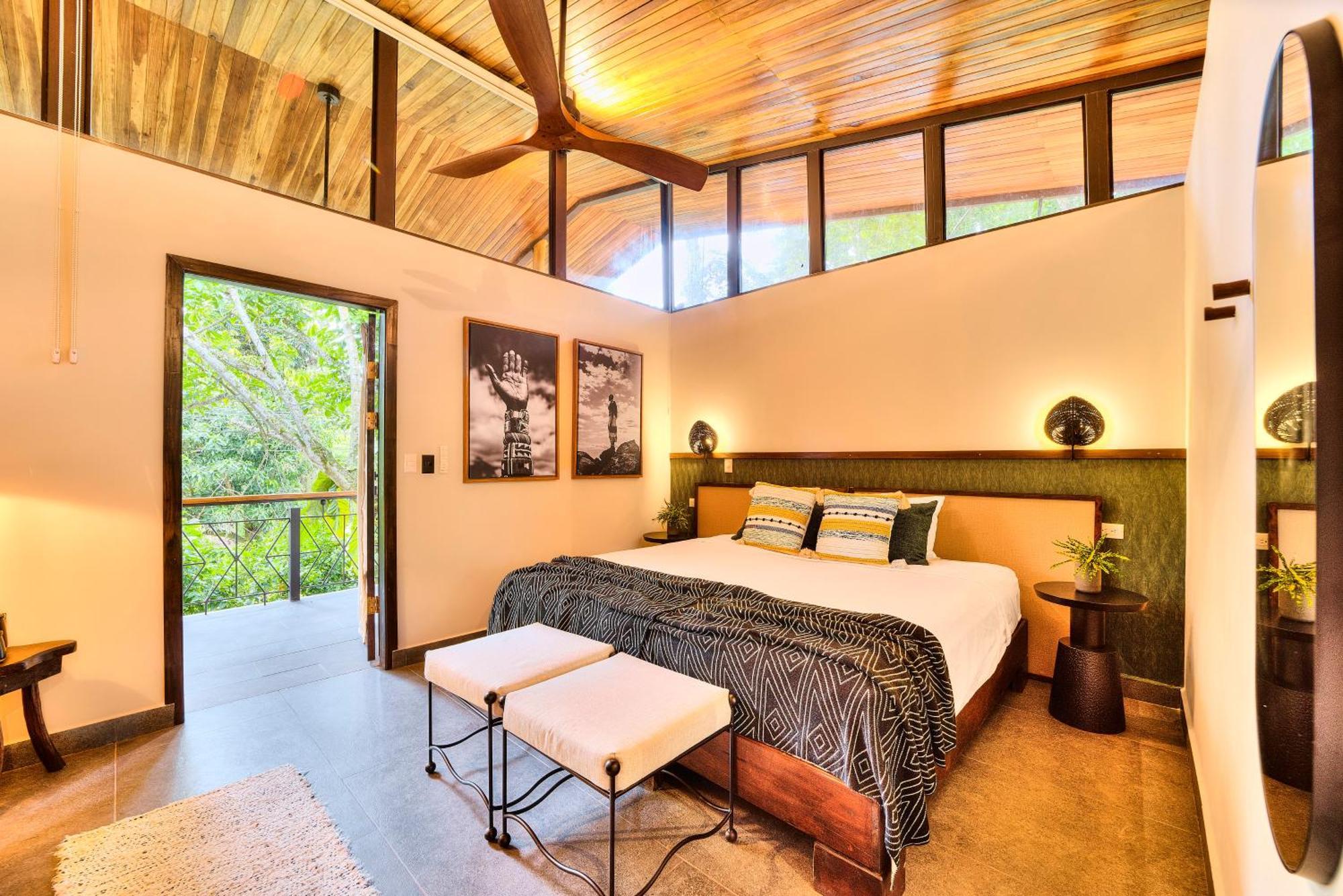 Conga Boutique Hotel Puerto Viejo de Talamanca Dış mekan fotoğraf
